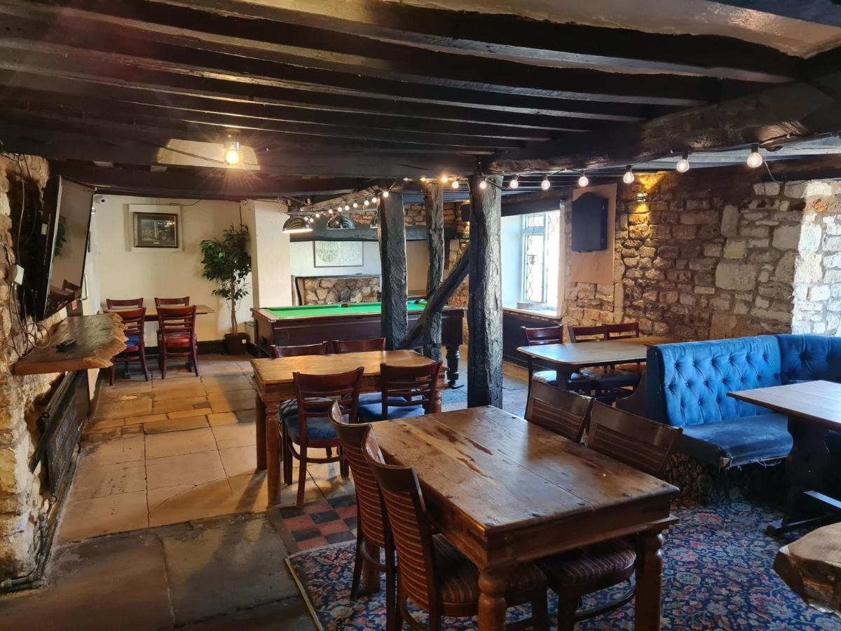 The Blue Cow Otel South Witham Dış mekan fotoğraf